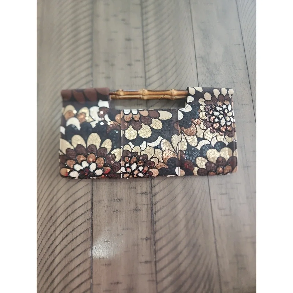 The Limited Handbag Neutral Sequin Floral Clutch Bamboo Handles Mod Chic Coastal - Picture 15 of 16